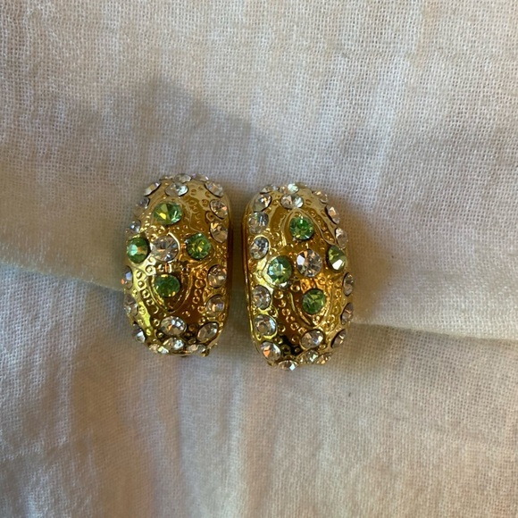 Jewelry - Gold Tone Vintage‎ Clip on Earrings with Green & Clear Rhinestones